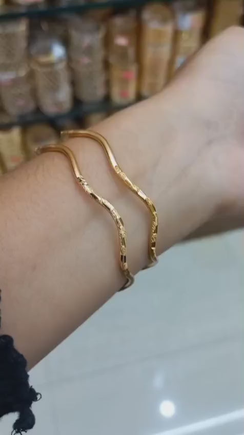 Premium plated simple & Unique pattern bangles ( pair : 2 bangles) Code: NLB0003