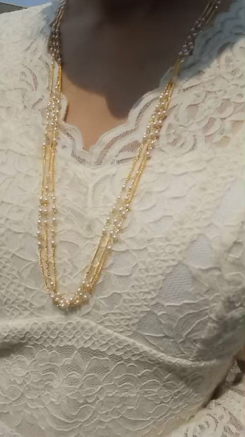3 layer beautiful  pearl neck chain
Code : RWC3L
Round white chain 3 layer Long