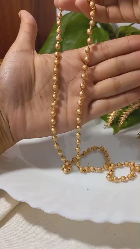Premium gold plated daily Wear neck chain
Code : Chain2G