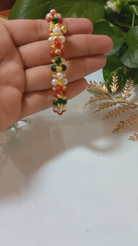 Beautiful Pearl Lock Bangle Code : LBM