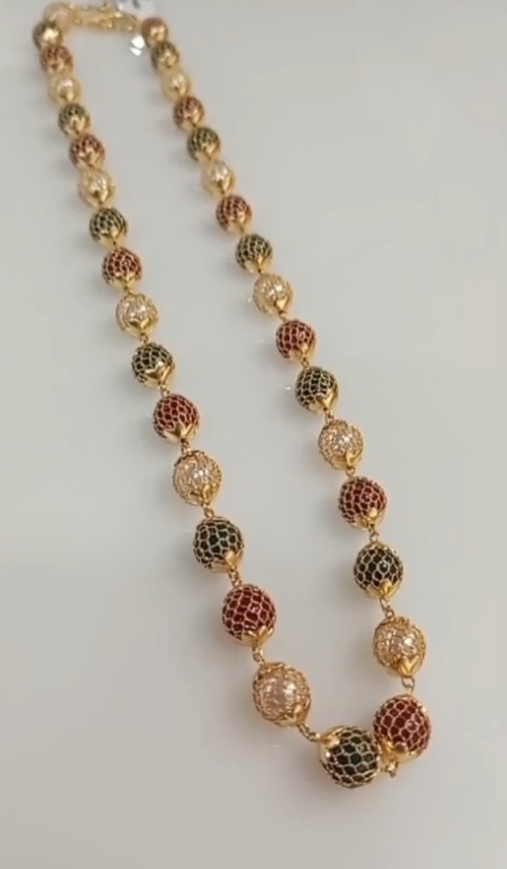 Beautiful 3 Colour combination designer pearl neck piece 

Code :PM1 Jewel byjuwaan